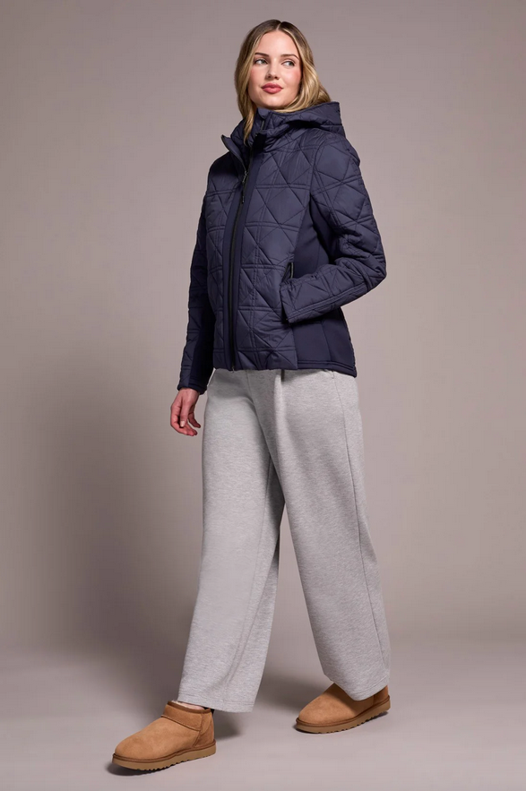 Conway Convertible Travel Puffer