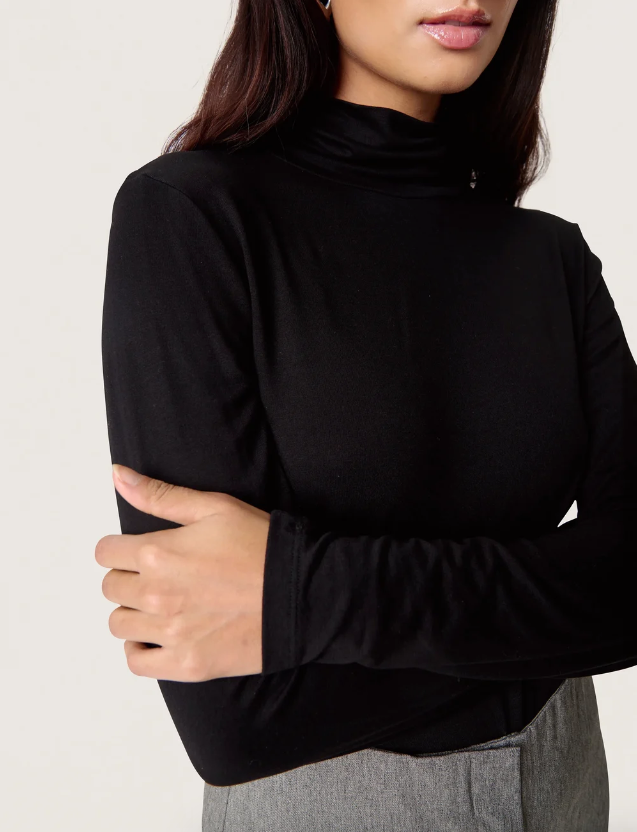 Hanadi Top