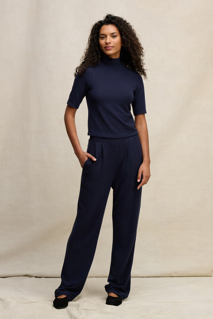 Eliya Pant